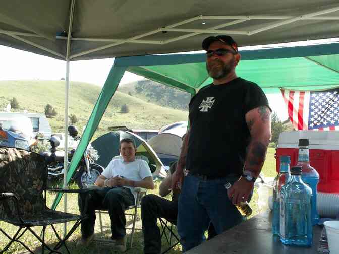 Party_time_01_fossil_2003.JPG