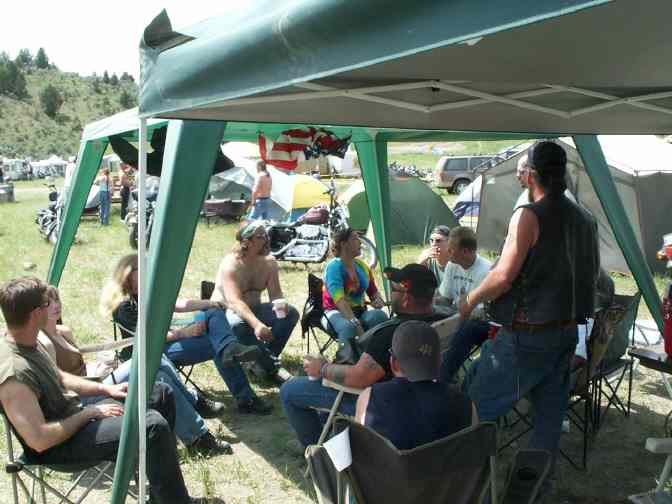 Party_time_06_fossil_2003.JPG